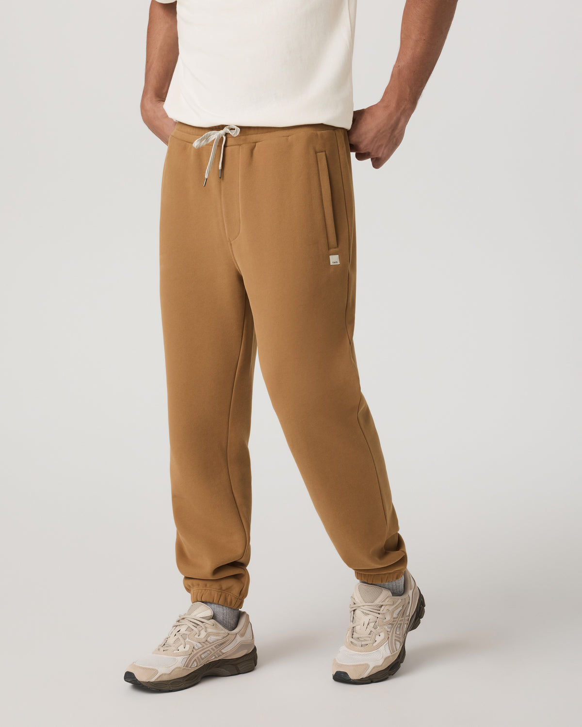 Seaside Sweatpant 30" Relaxed Fit Toffee Sweatpant | Vuori outlet