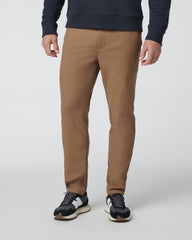 Cascade Tech Chino Men's Pecan Chinos | Vuori shop