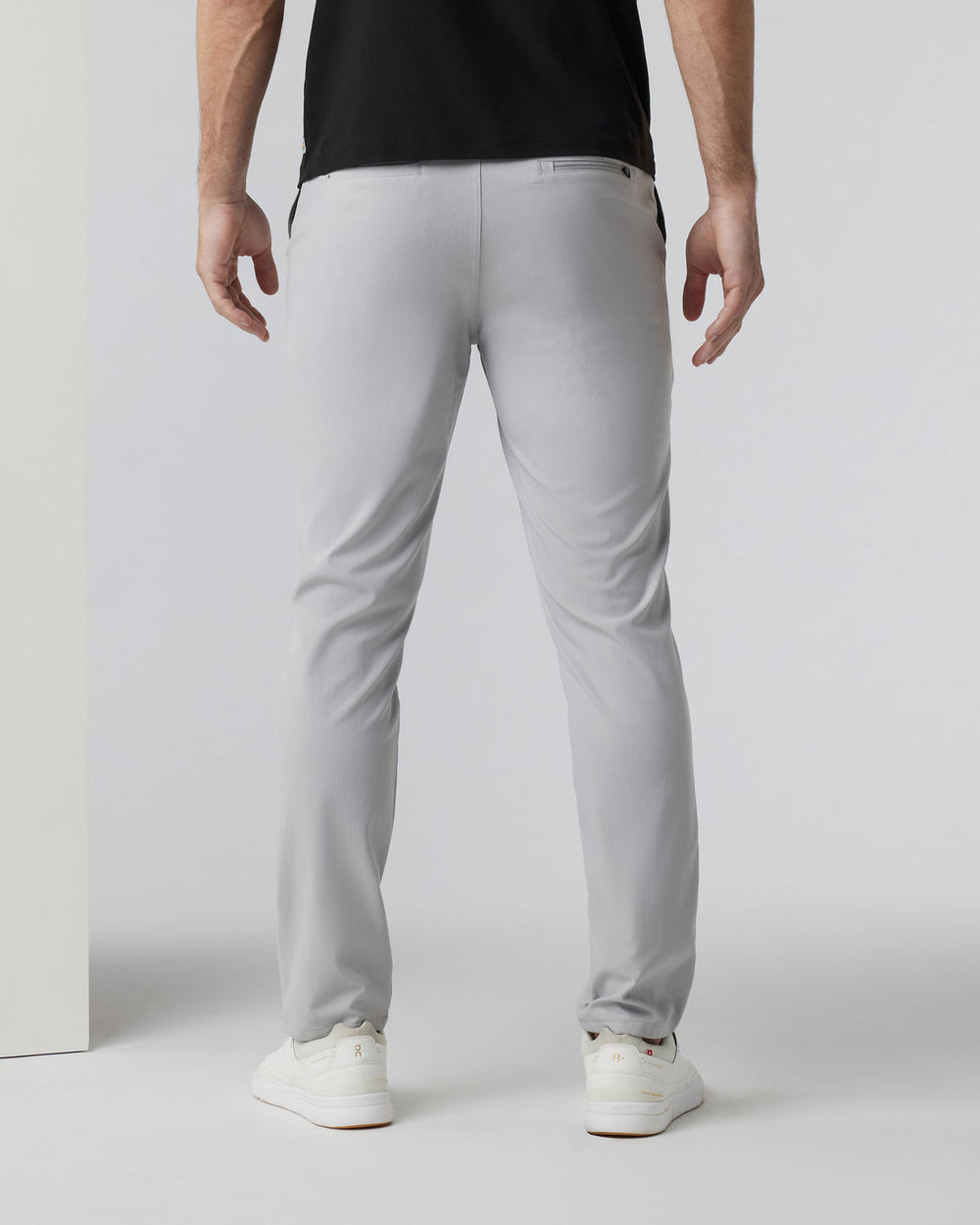 Cascade Tech Chino Pant - Fog Grey Slim Tech Chino | Vuori sale
