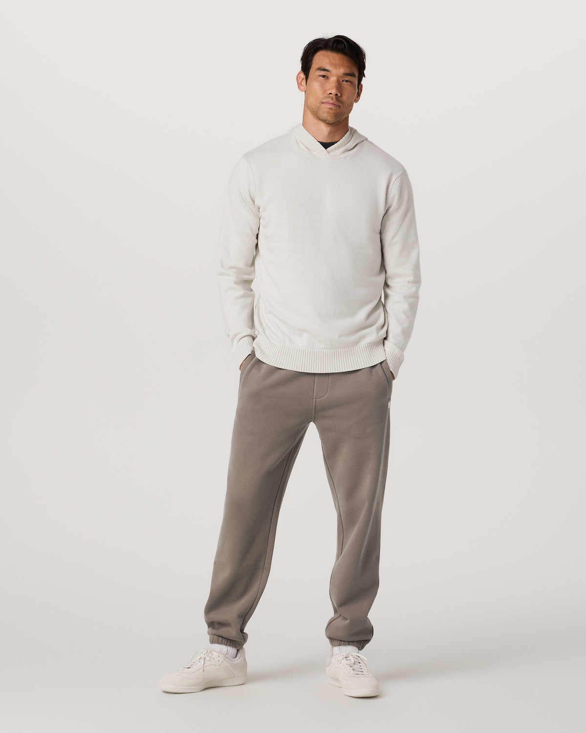 Seaside Sweatpant 30" Men's Smokey Taupe Sweatpant | Vuori outlet