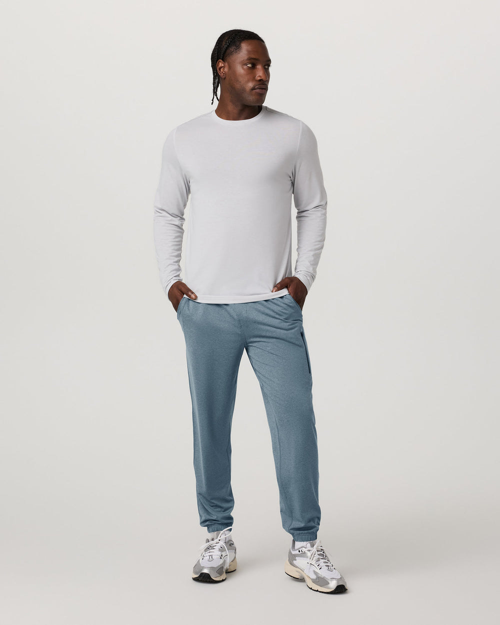 Men's Sunday Performance Sweatpant 30" Smoke Blue | Vuori onsale