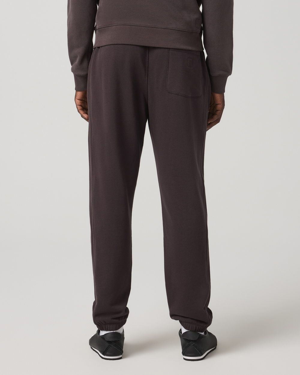 Cypress Vintage Jogger 28" Men's Comfy Soot Joggers | Vuori for sale