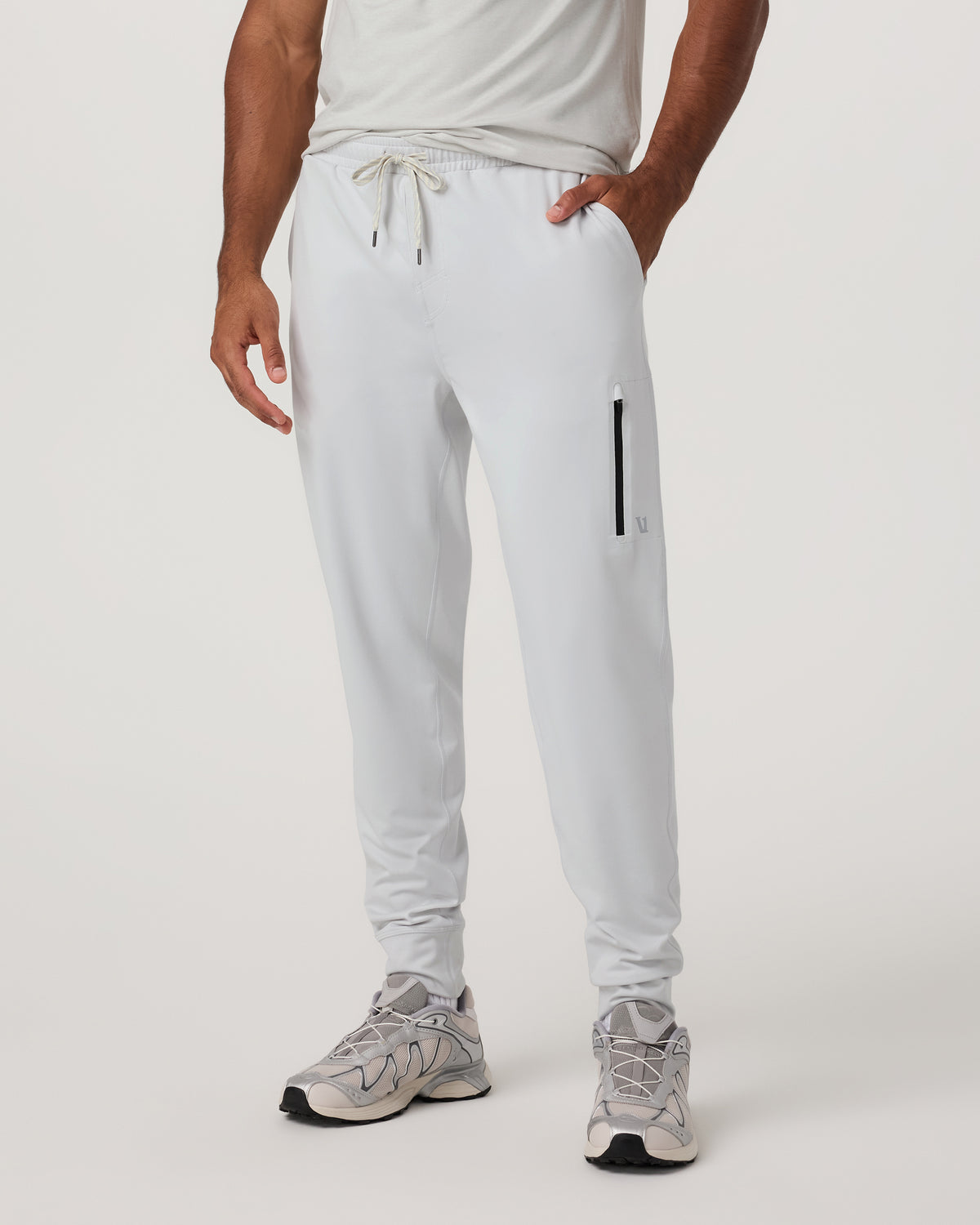 Sunday Performance Jogger 28" Men's Frost Grey Joggers | Vuori outlet