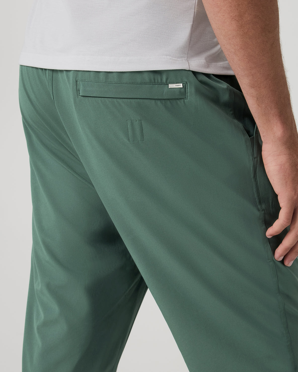 Kore Jogger Lined 28" Men's Agate Green Joggers with Liner | Vuori discount