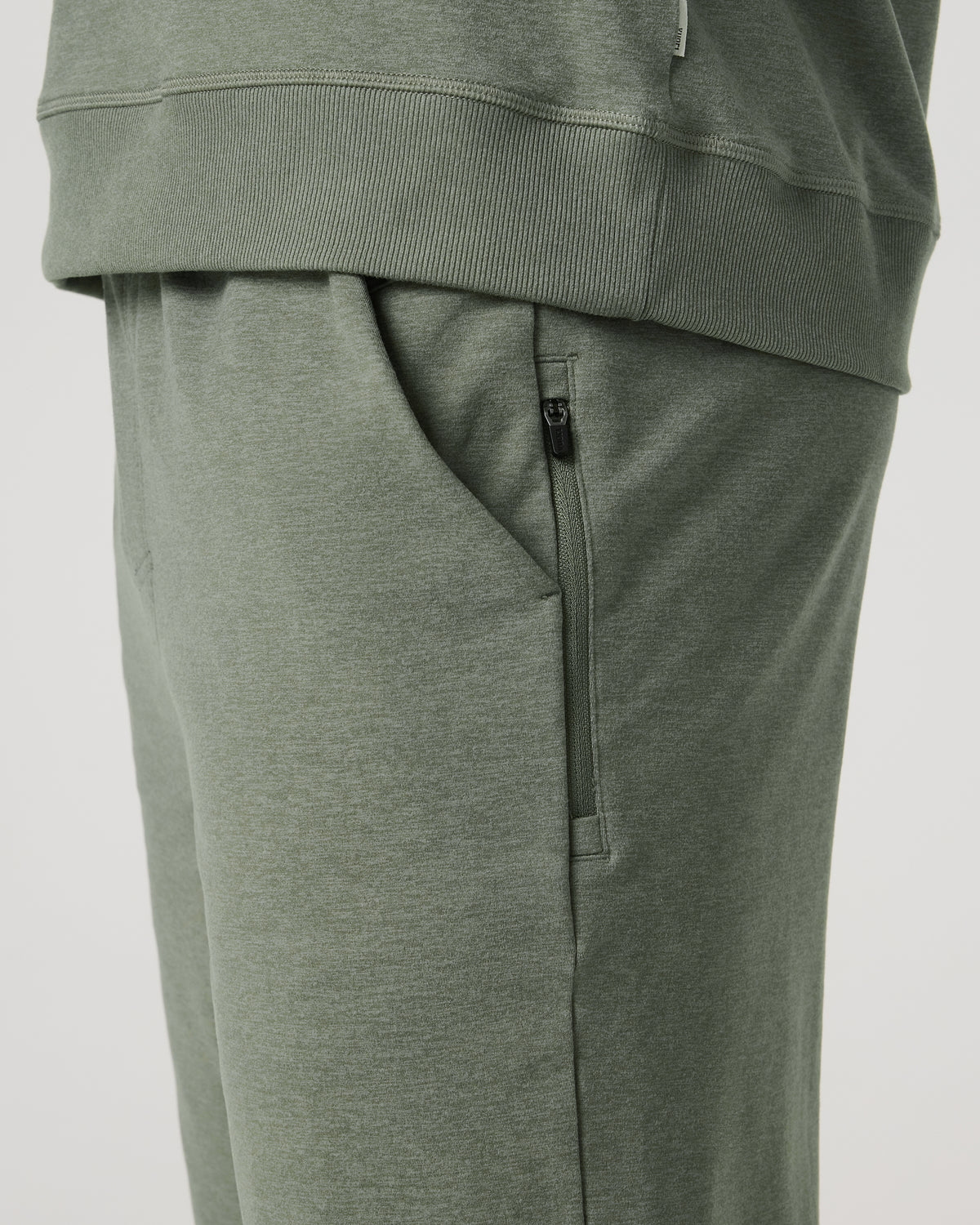 Coronado Sweatpant Men's Light Oregano Heather Pants | Vuori shop