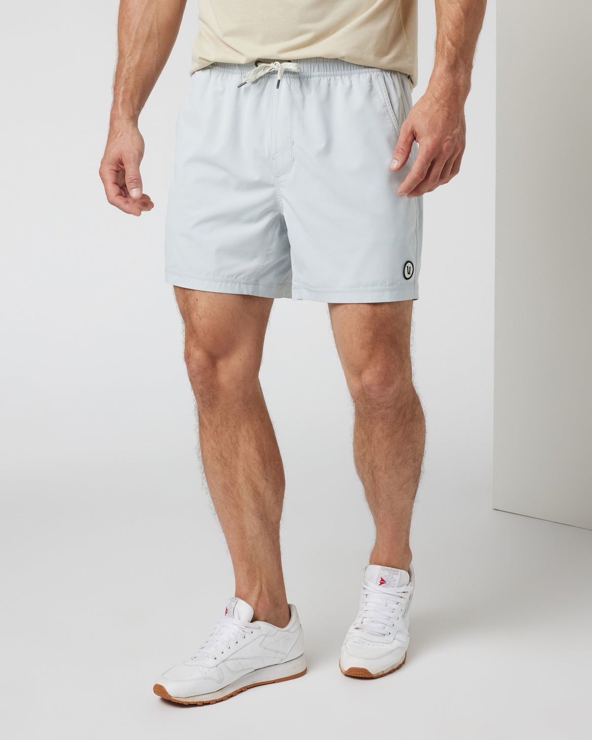 Kore Short Lined 5" Men's Sky Grey Athletic Shorts | Vuori outlet