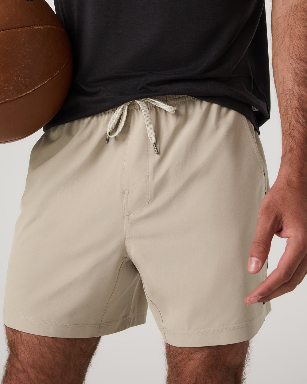 Kore Short Unlined 5" Men's Toast Athletic Fit Shorts | Vuori online