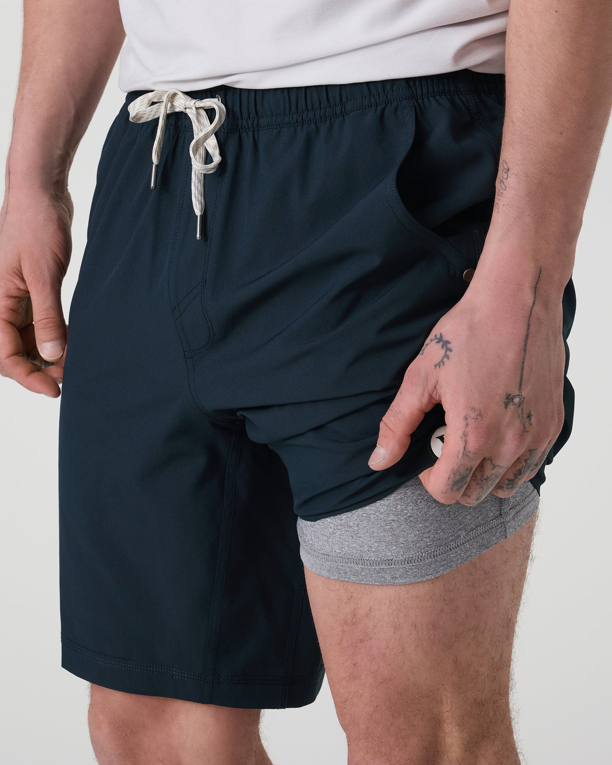 Kore Short Lined 9" Men's Ink Athletic Shorts | Vuori onsale