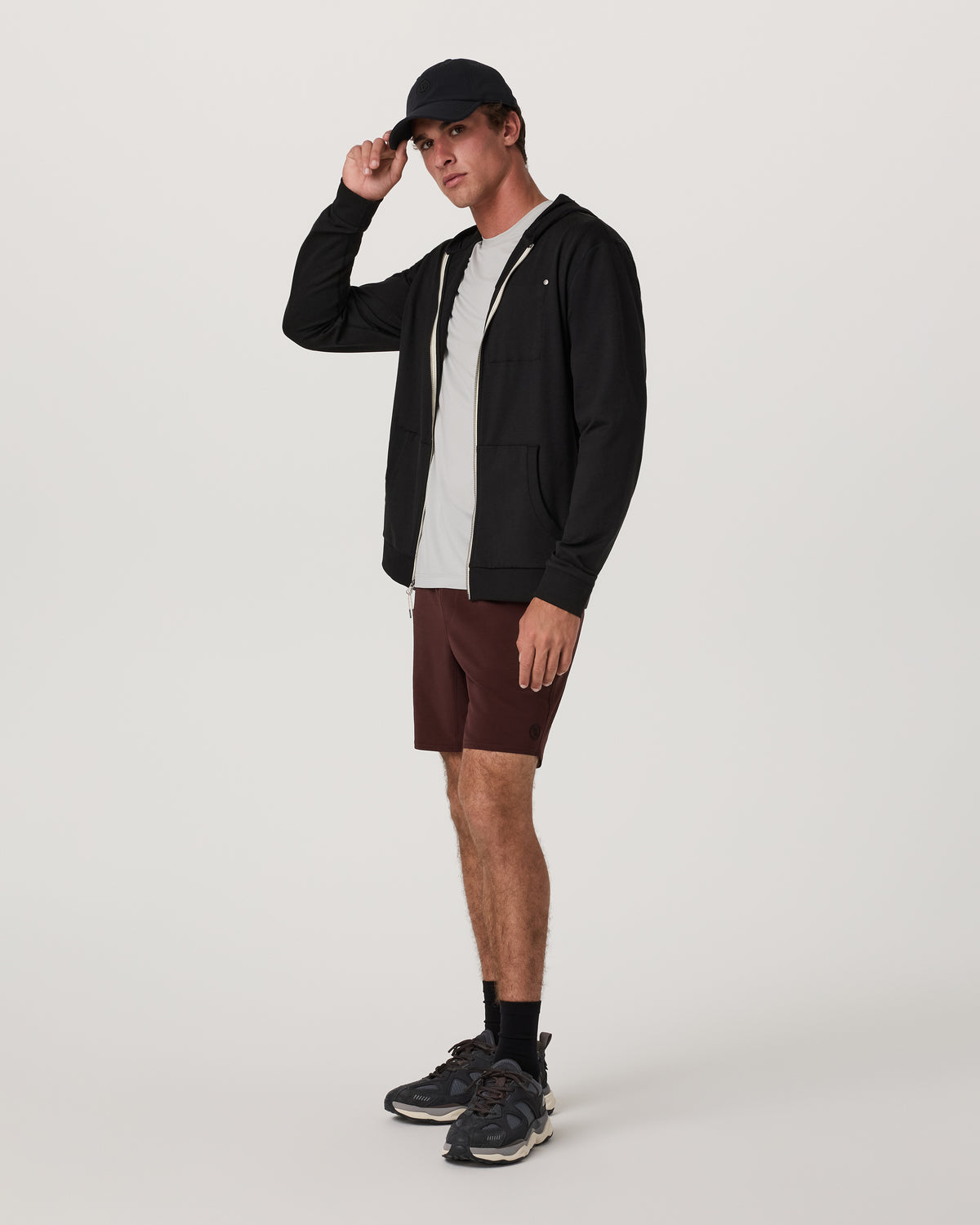 Elevate Kore Short Lined 7" Men's Burgundy Shorts | Vuori online