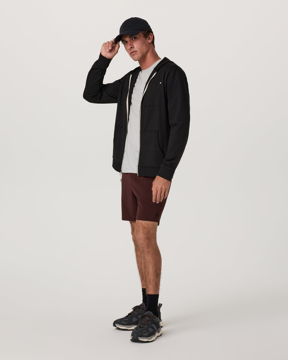 Elevate Kore Short Lined 7" Men's Burgundy Shorts | Vuori online
