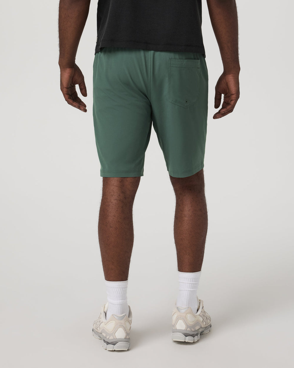 Kore Short Lined 9" Men's Agate Green Tonal Shorts | Vuori shop