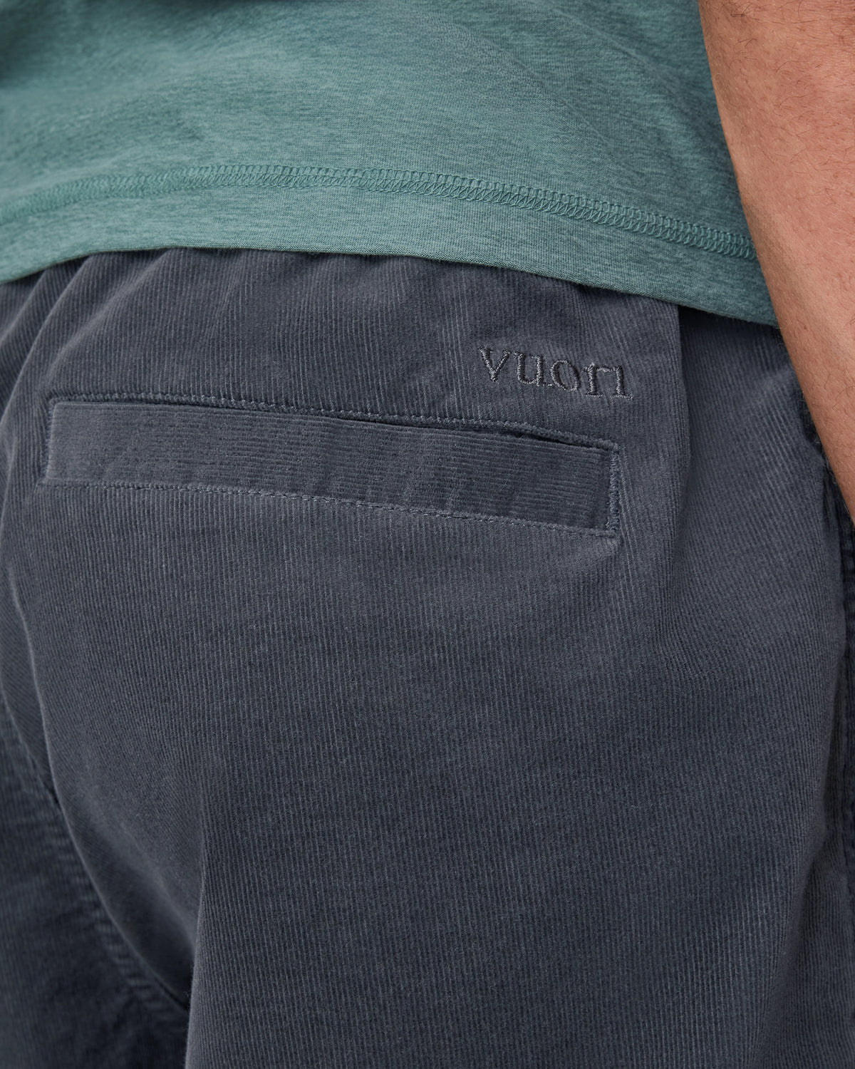 Optimist Elastic Waist Short 8" Men's Charcoal Shorts | Vuori outlet