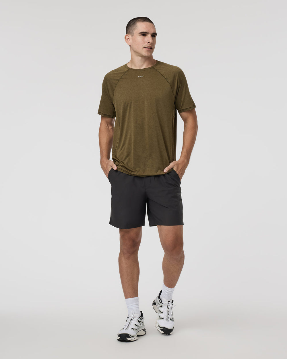 Grafton Short Lined Classic Fit 7" Black | Vuori discount