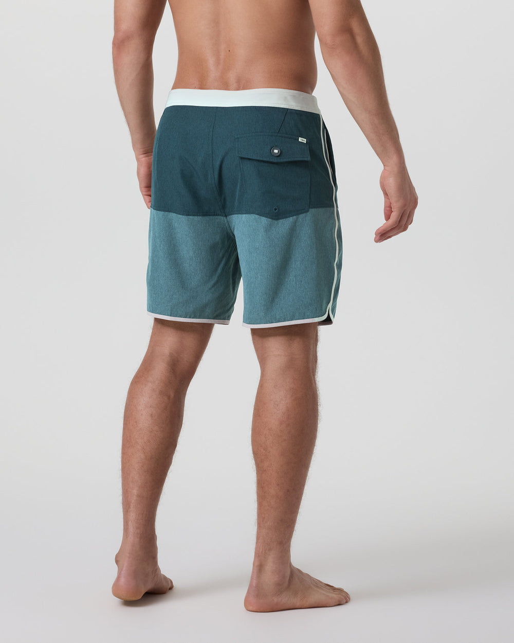 Cruise Boardshort Deep Sea Colorblock | Vuori onsale