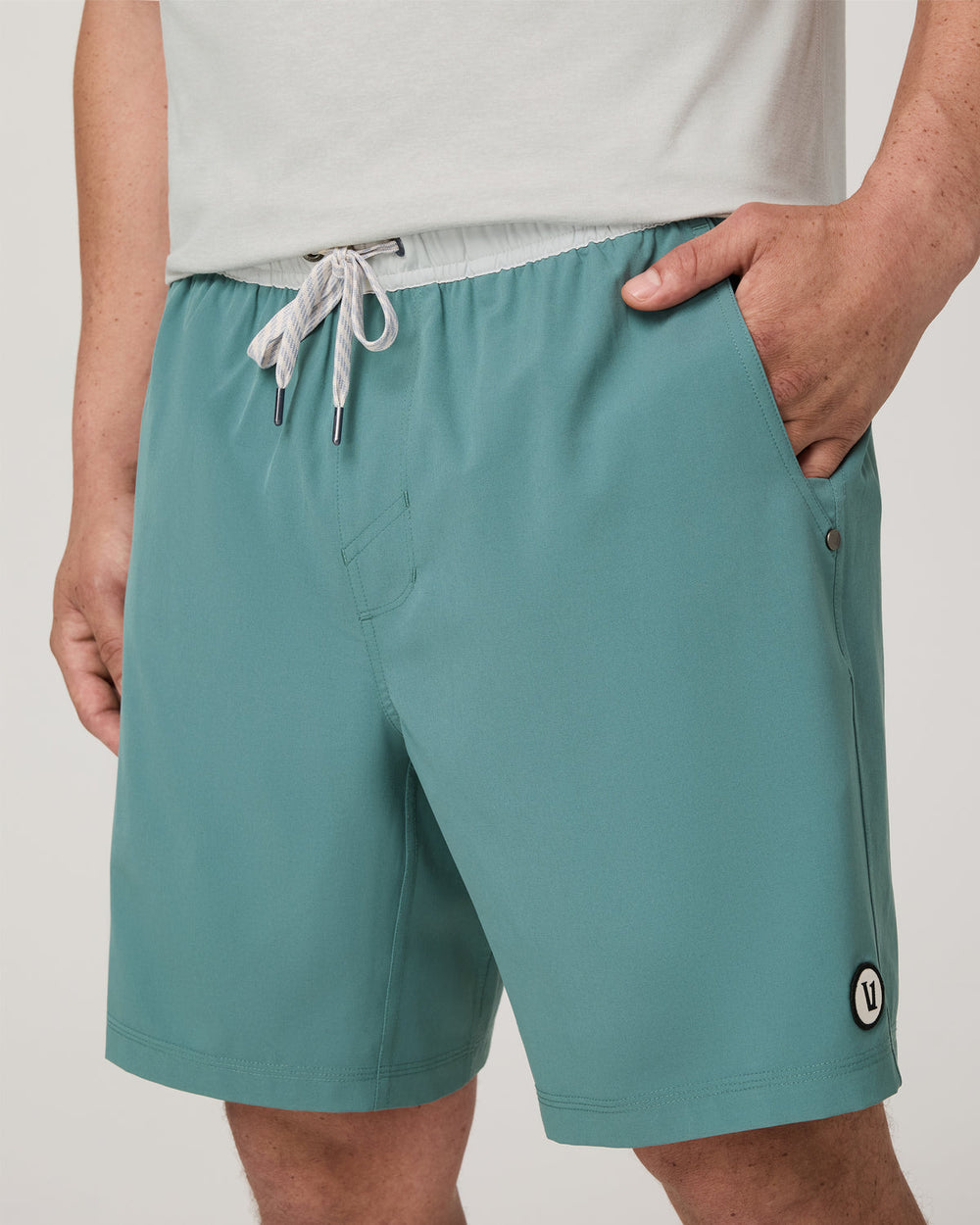 Kore Short Lined 7" Men's Bluegrass Shorts | Vuori discount