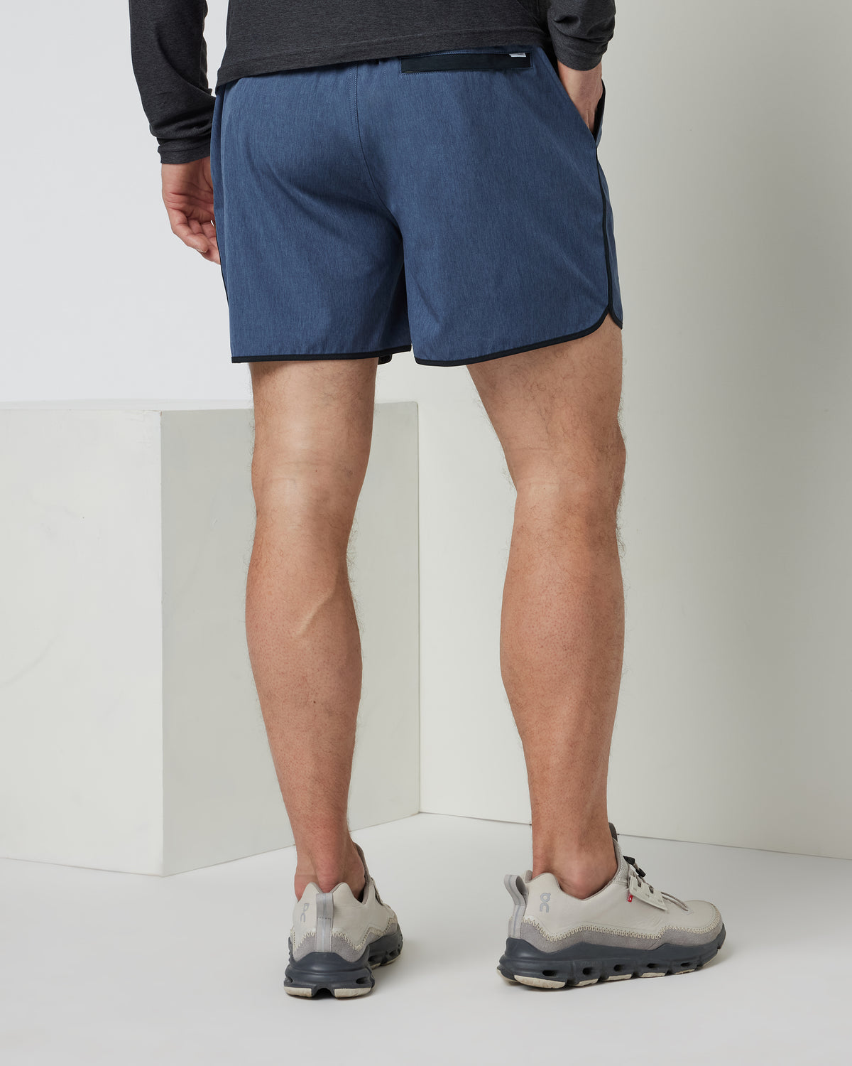 Banks Short 5" Azure Linen Texture | Vuori discount