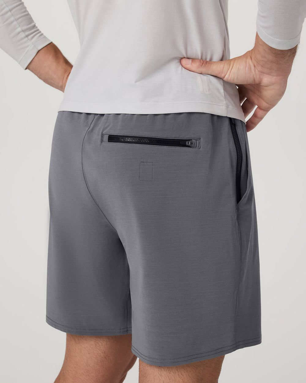 Elevate Kore Short Unlined 7" Men's Zinc Shorts | Vuori outlet