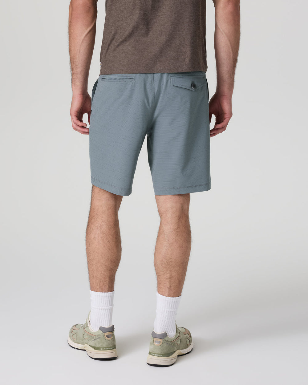 Pebble Short Dusty Blue Lightweight Golf Shorts | Vuori shop