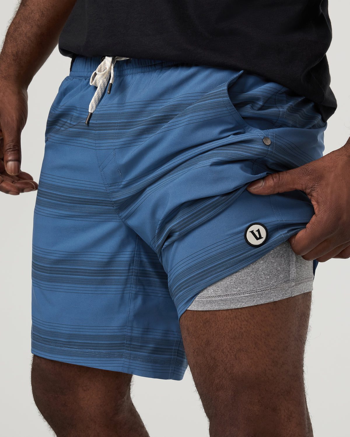 Kore Short Lined 7" Sea Gradient Stripe Athletic Shorts | Vuori discount