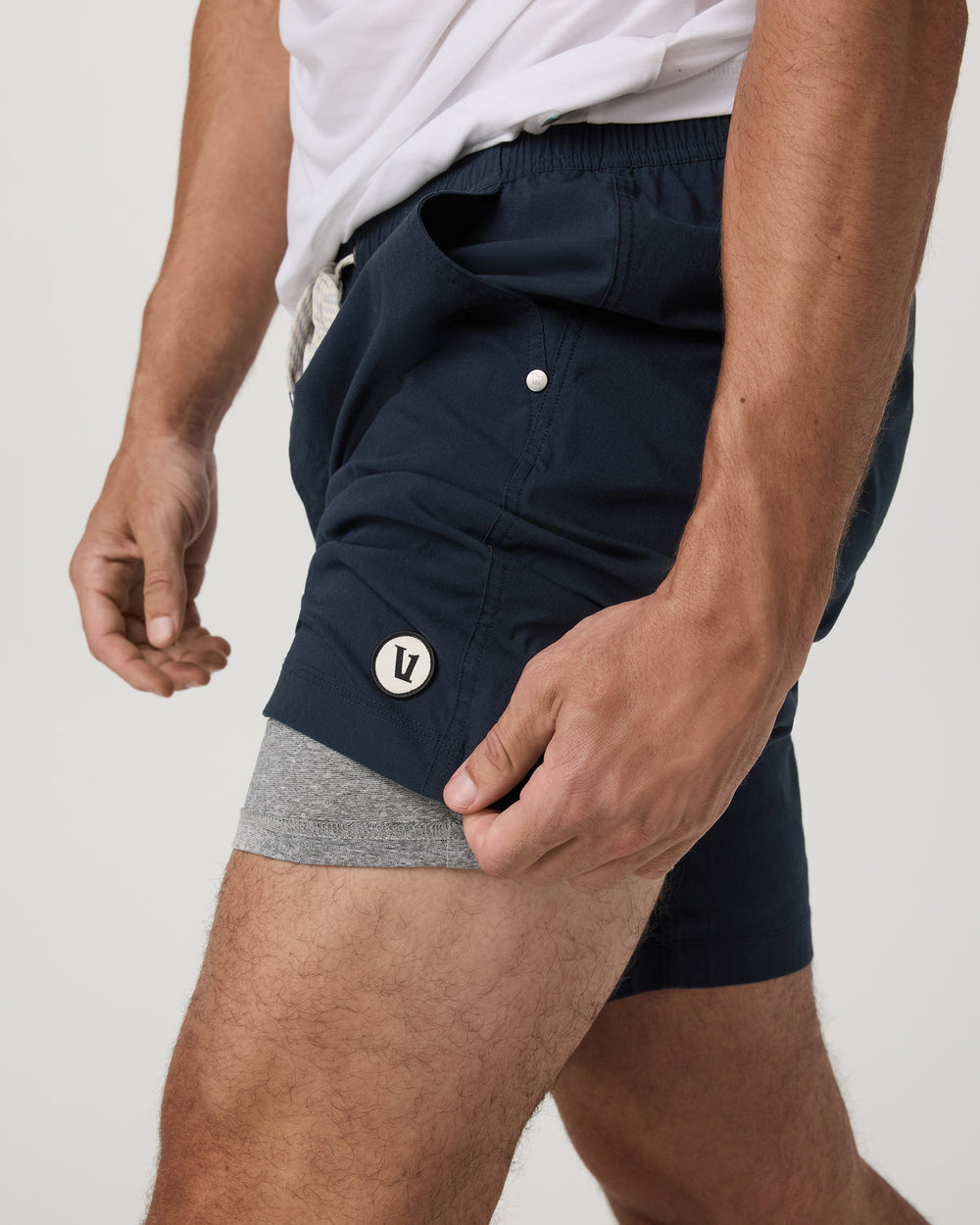 Kore Everyday Short Lined 7" Men's Classic Fit Ink Shorts | Vuori onsale