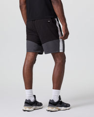 Kore Short X1 Lined Classic Fit 7" Black/Dark Pewter/Salt | Vuori onsale