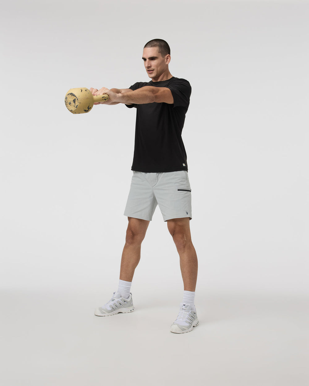 Grafton Short Lined Classic Fit 7" Sky Grey | Vuori for sale