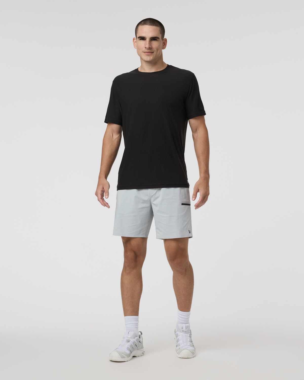 Grafton Short Lined Classic Fit 7" Sky Grey | Vuori for sale