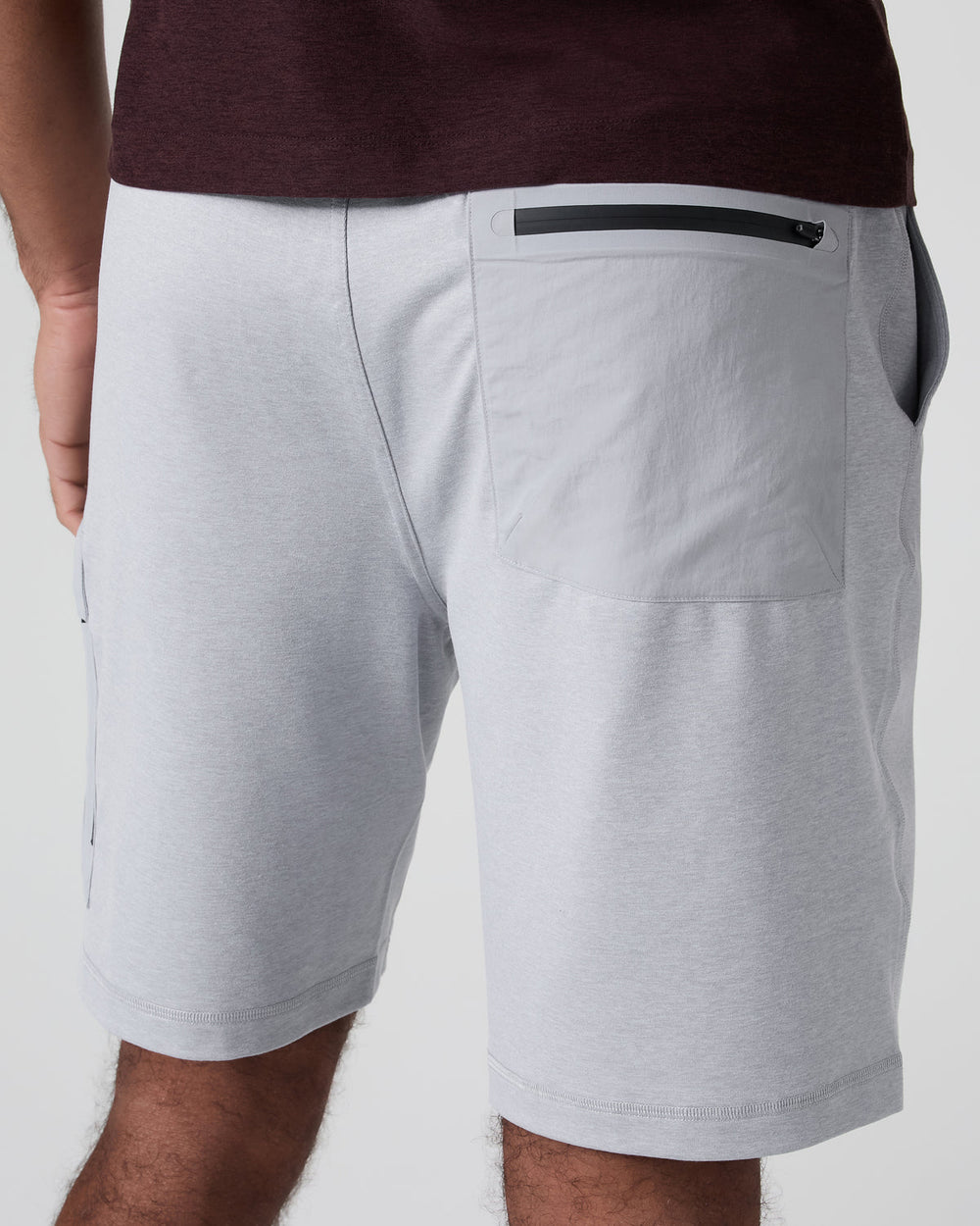 Sunday Performance Utility Short Classic Fit 8" Platinum Heather | Vuori online