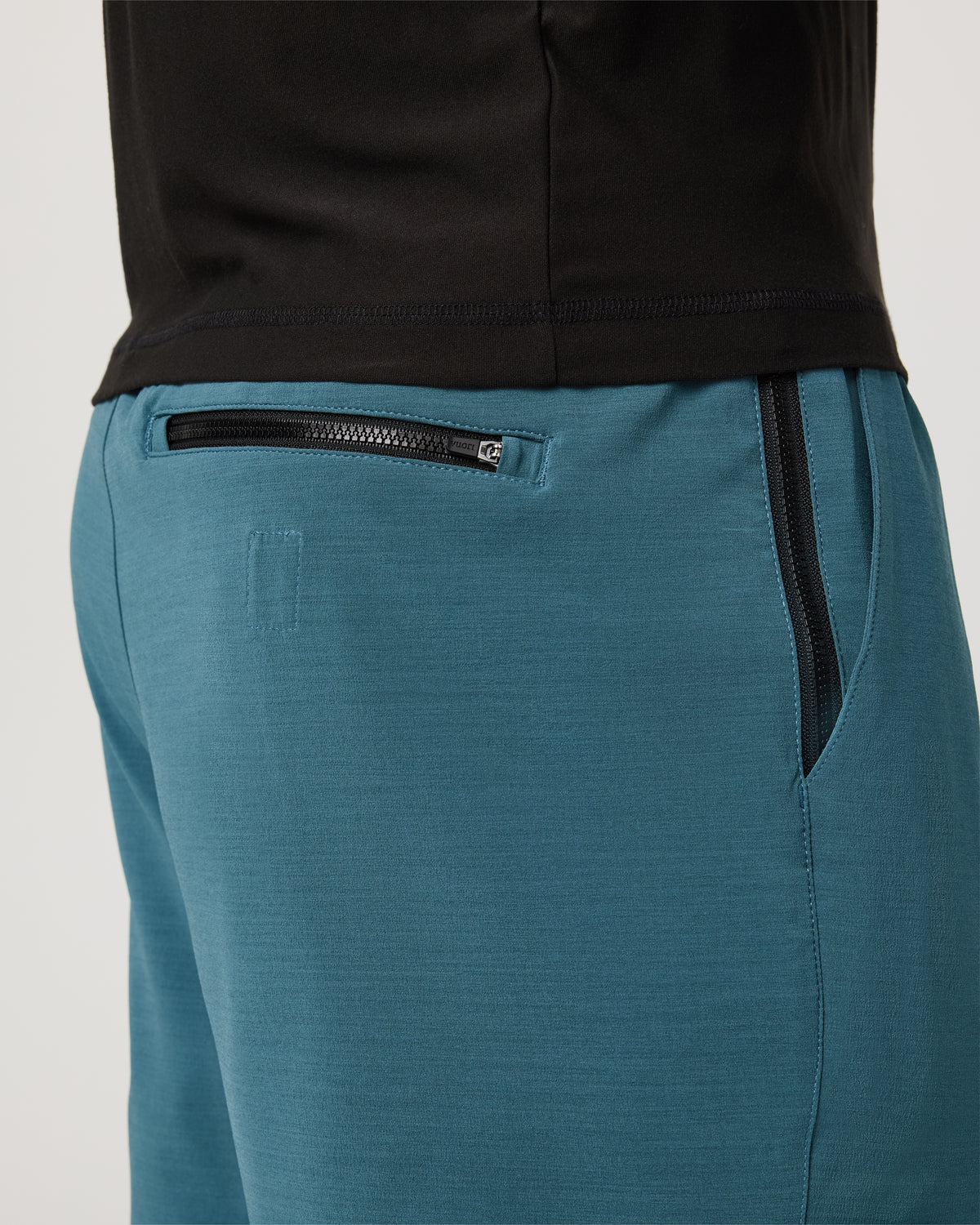 Elevate Kore Short Unlined 7" Men's Light Deep Sea | Vuori onsale