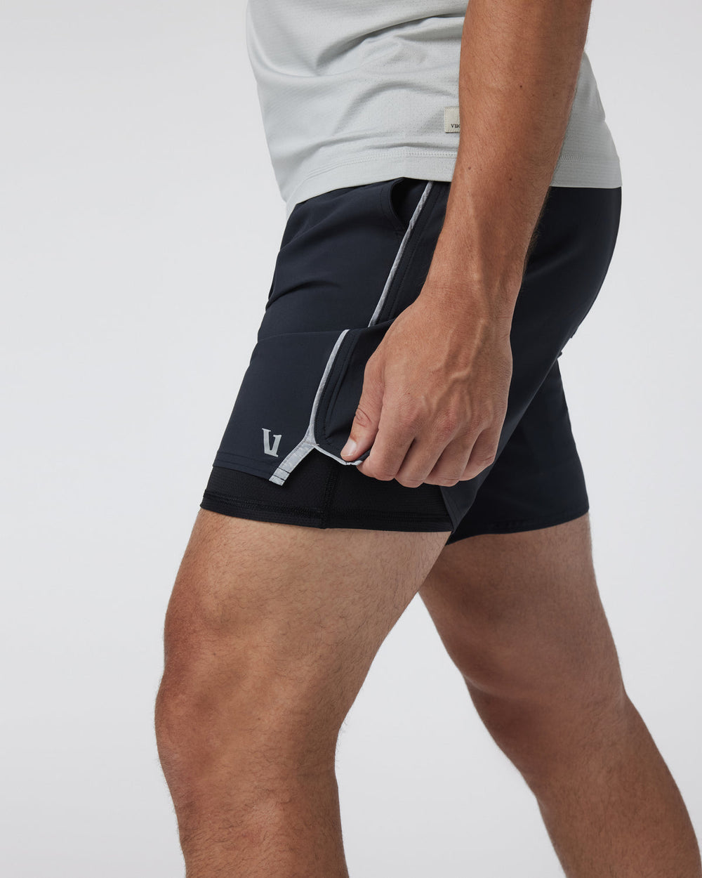 Trail Short 2.0 Black/Heather Grey Running Shorts | Vuori outlet
