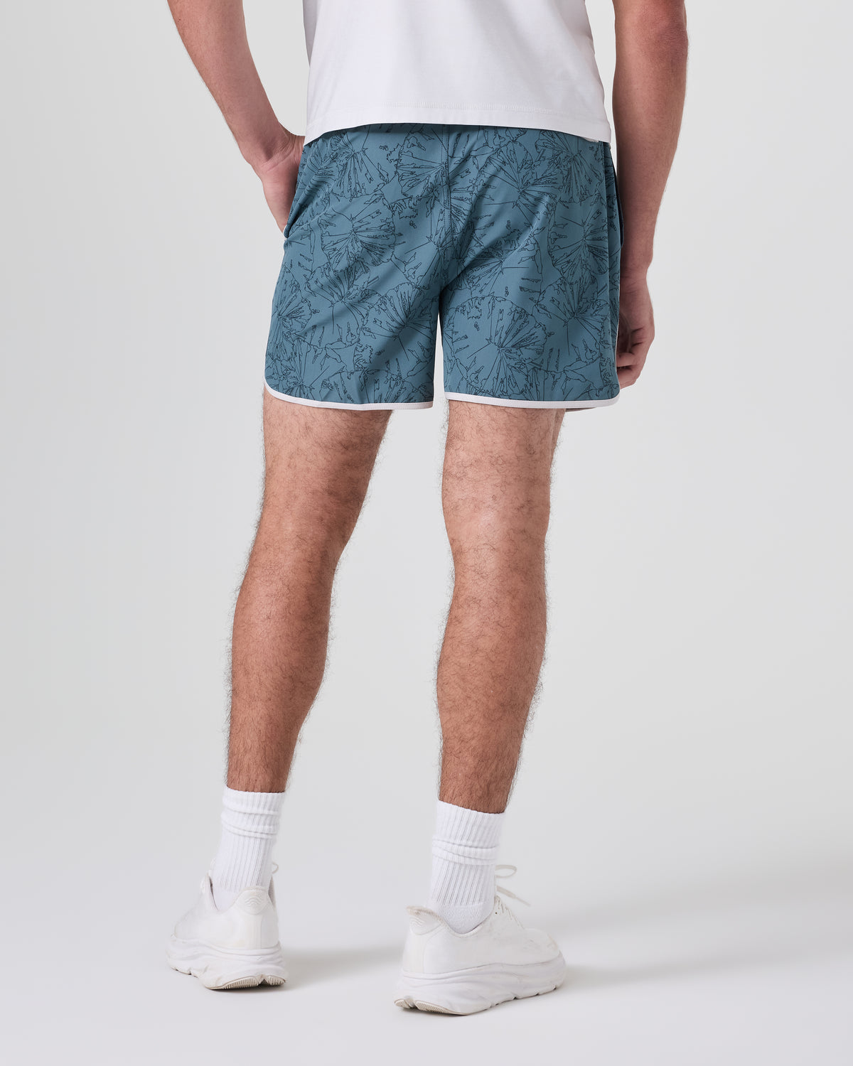 Banks Short 5" Deep Sea Lily Active Shorts | Vuori discount