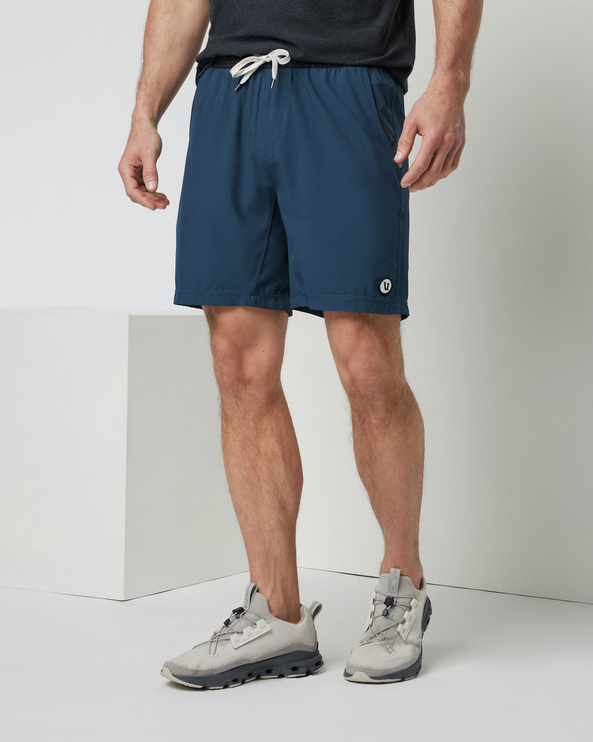 Kore Short Unlined 7" Indigo | Vuori discount