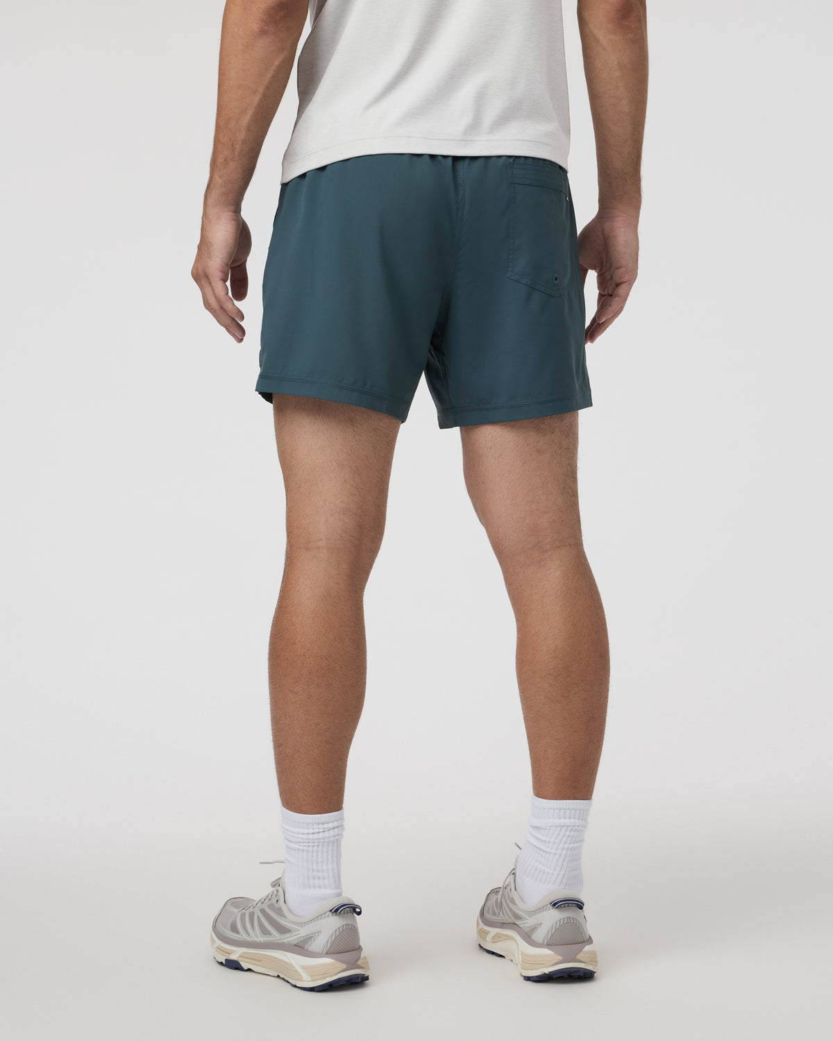 Kore Short Lined 5" Light Deep Sea Athletic Shorts | Vuori online