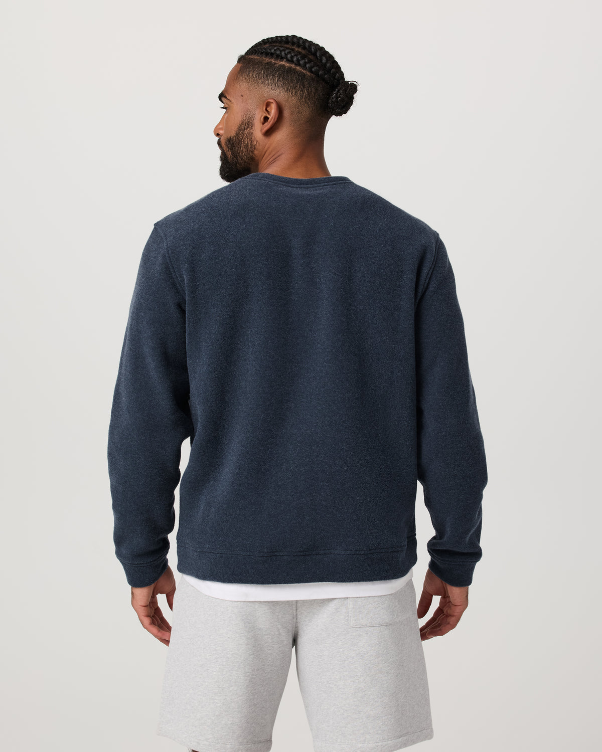 Beach Fleece Crew Men's Ink Heather Crewneck | Vuori shop