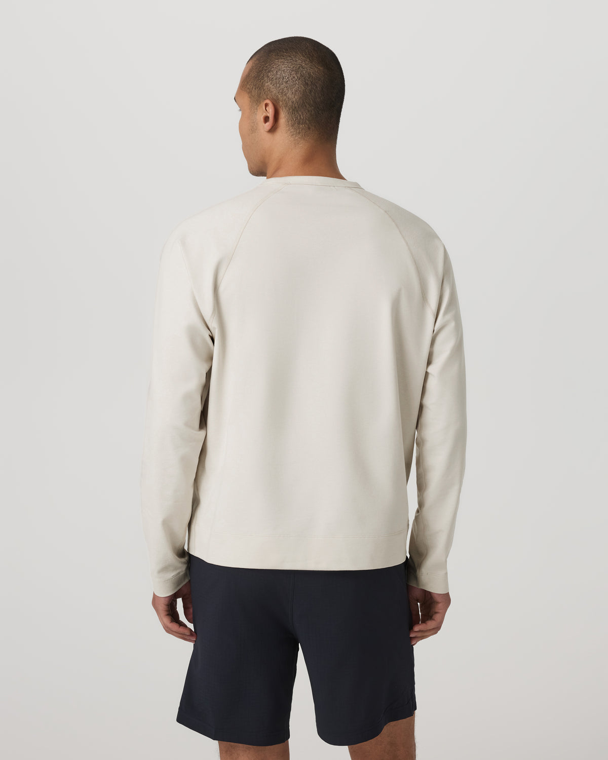 Coronado Crew - Relaxed Fit Men's Ivory Heather Crew | Vuori shop