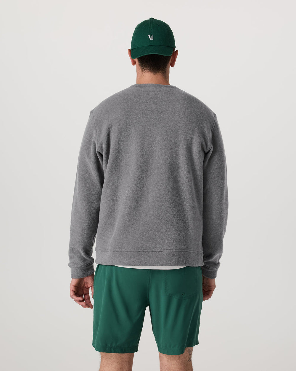 Beach Fleece Crew Men's Pinecone Heather Crewneck | Vuori shop