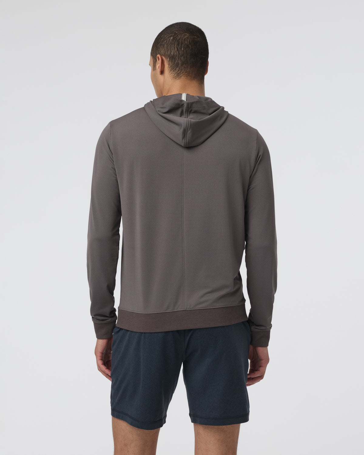 Double Mesh Hoodie Warm Grey | Vuori outlet