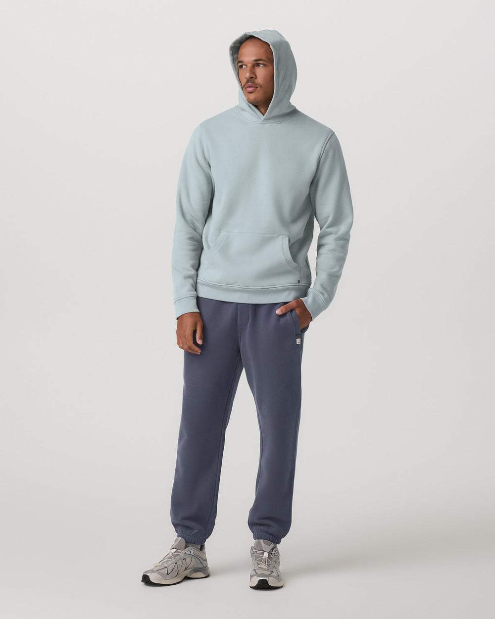 Seaside Pullover Hoodie Men's Blue Haze Pullover Hoodie | Vuori shop