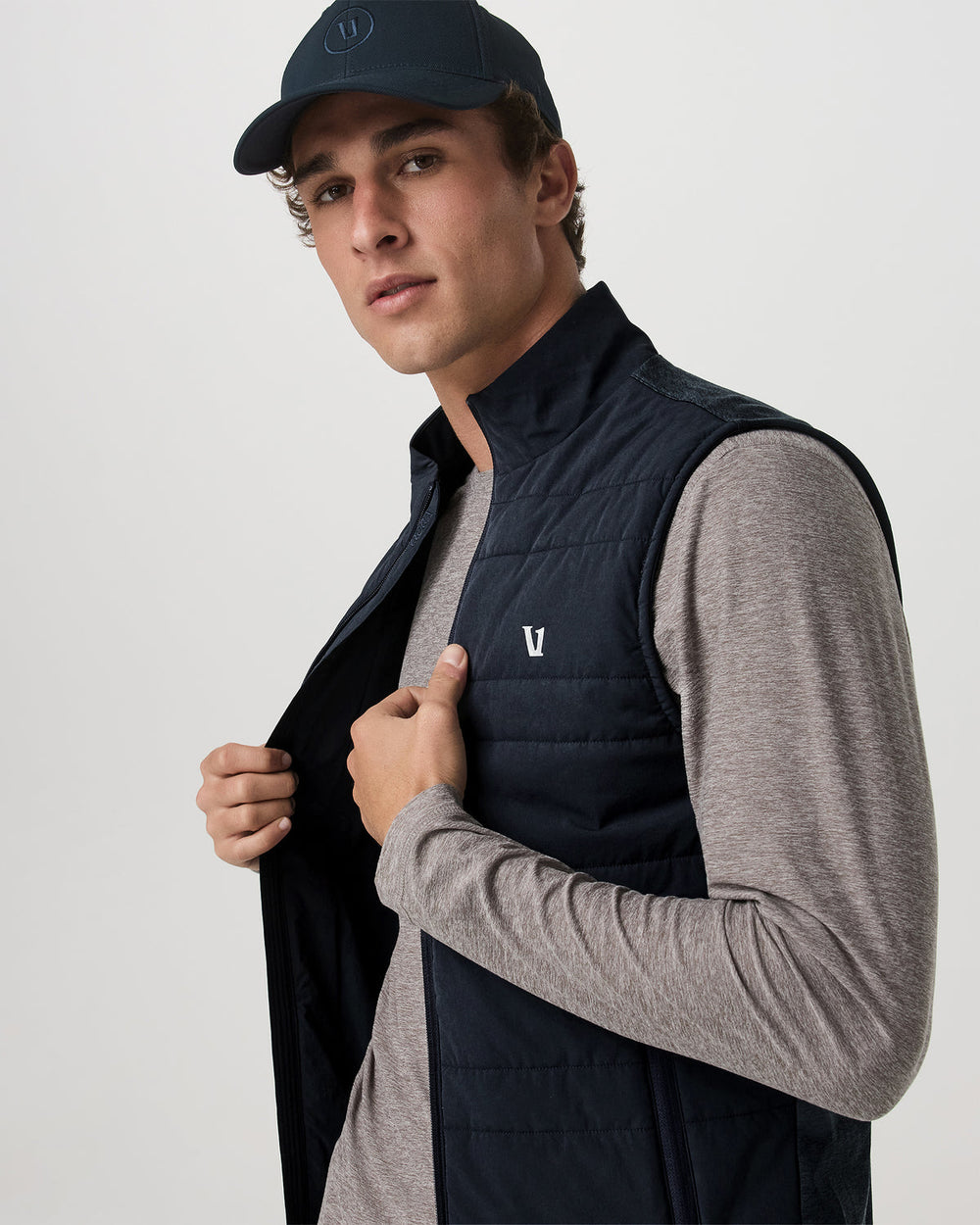 Sunday Insulated Hybrid Vest Ink Heather Training Vest | Vuori outlet