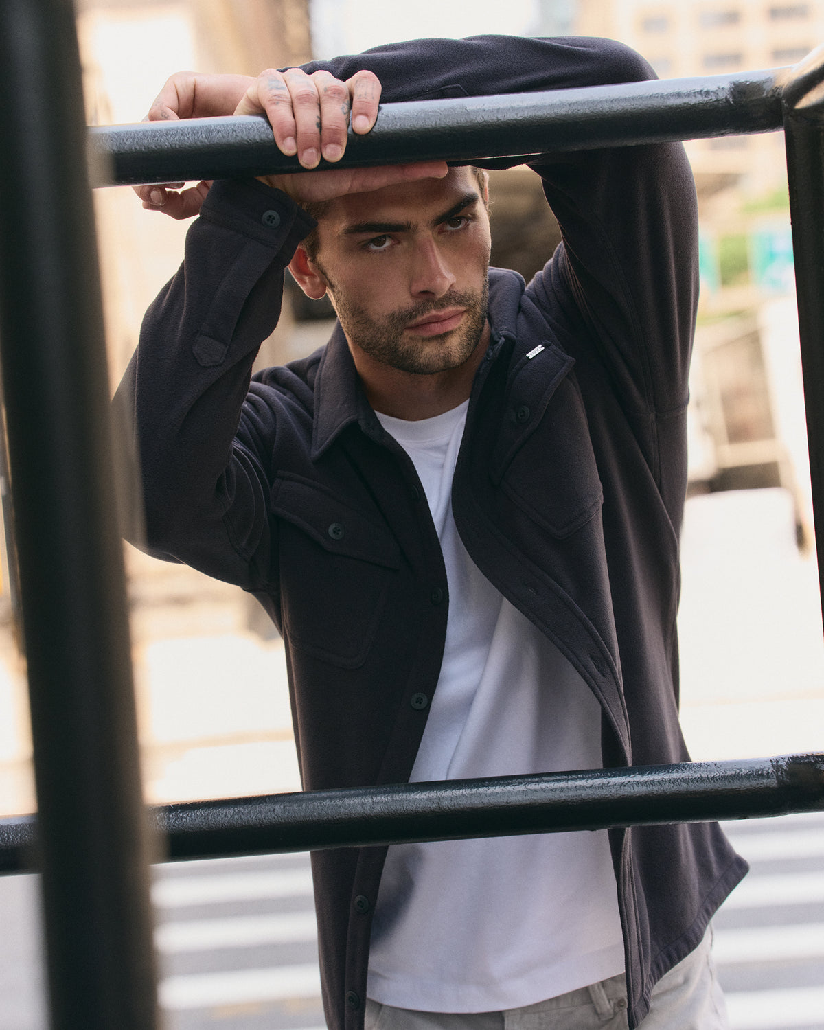 Aspen Shirt Jacket Black | Vuori for sale