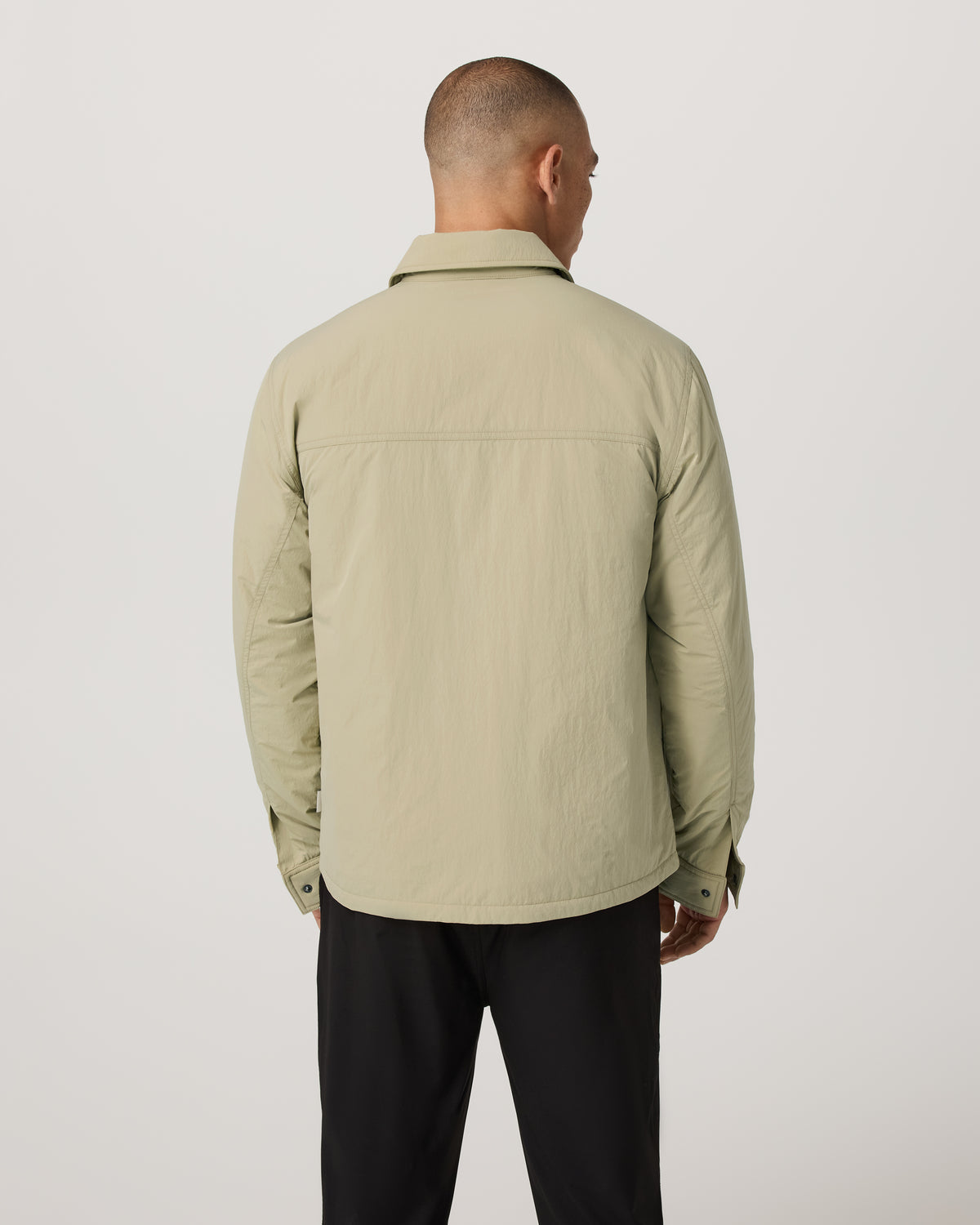 Nomad Insulated Shirt Jacket Men's Celery Seed Jacket | Vuori shop