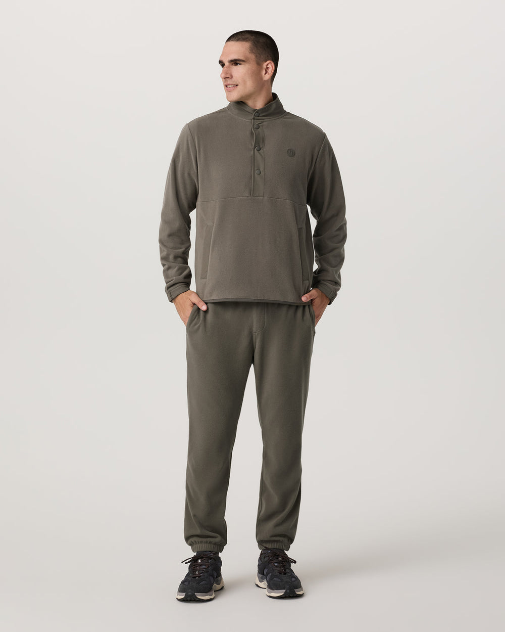 Aspen 1/2 Snap Men's Fleece Mock-Neck Pullover in Root | Vuori sale