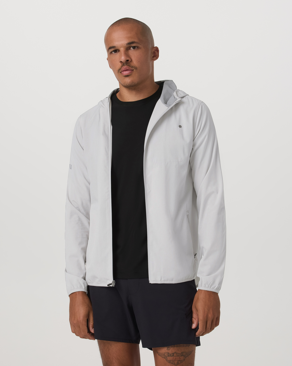 Outdoor Trainer Shell Men's Full-Zip Grey Mist Jacket | Vuori sale