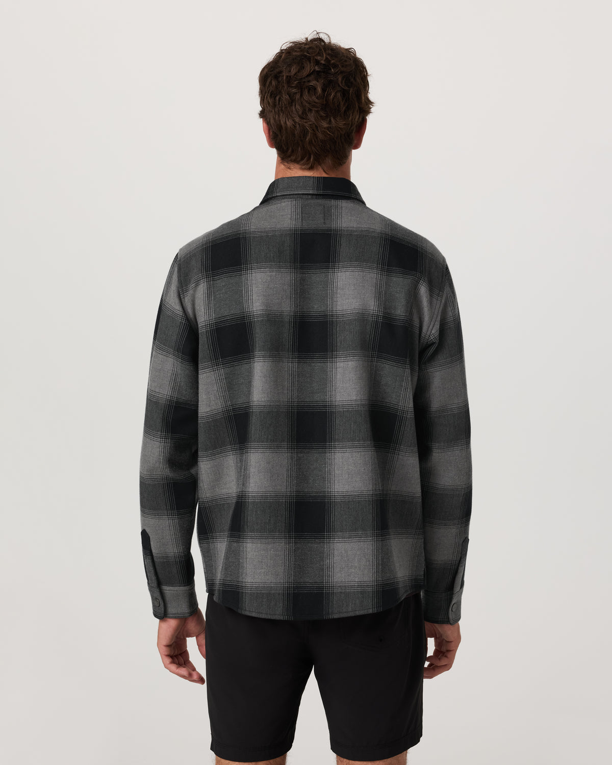 Range Shirt Jacket 2.0 Men's Dark Pewter Plaid Jacket | Vuori online