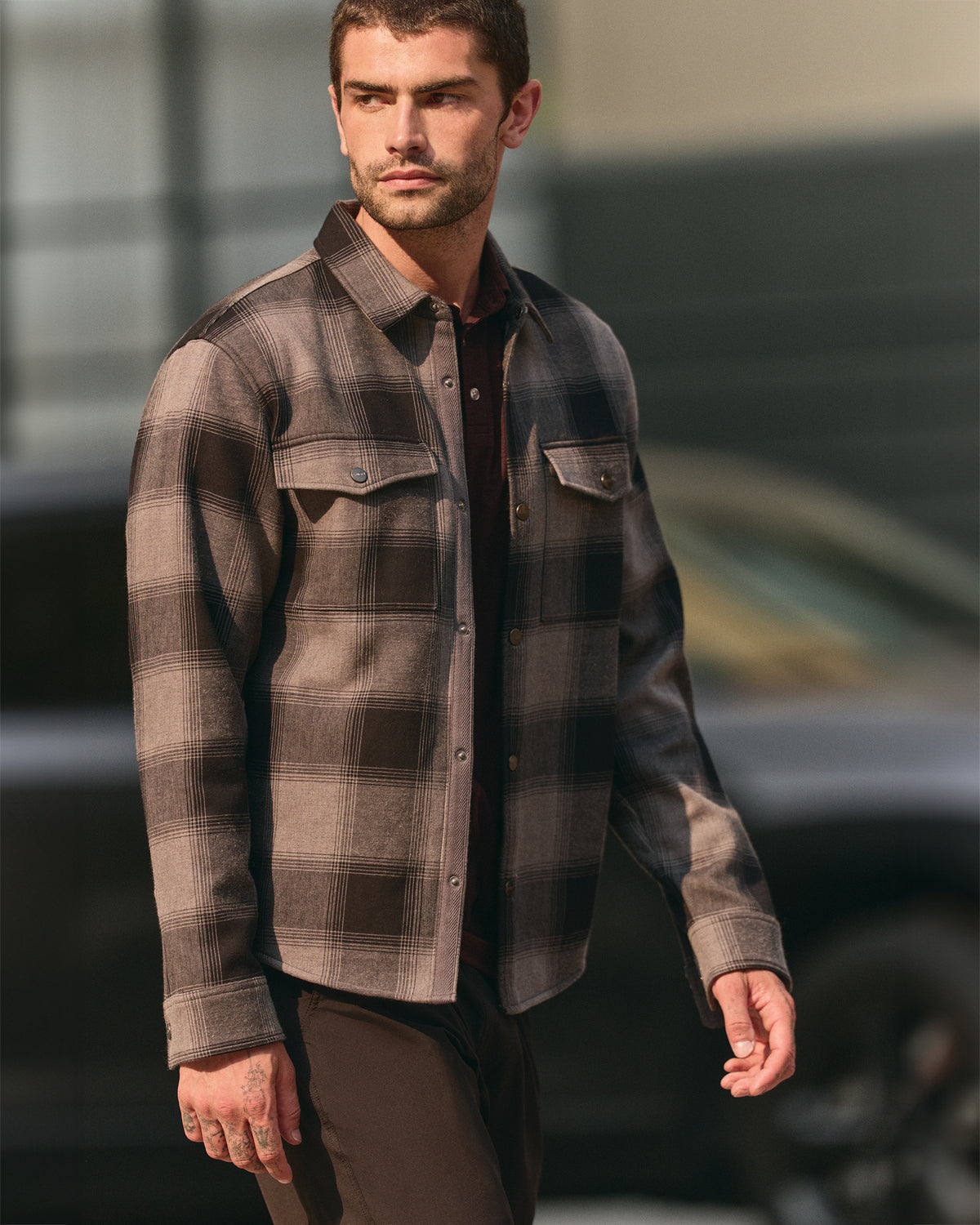 Range Shirt Jacket 2.0 Men's Dark Pewter Plaid Jacket | Vuori online