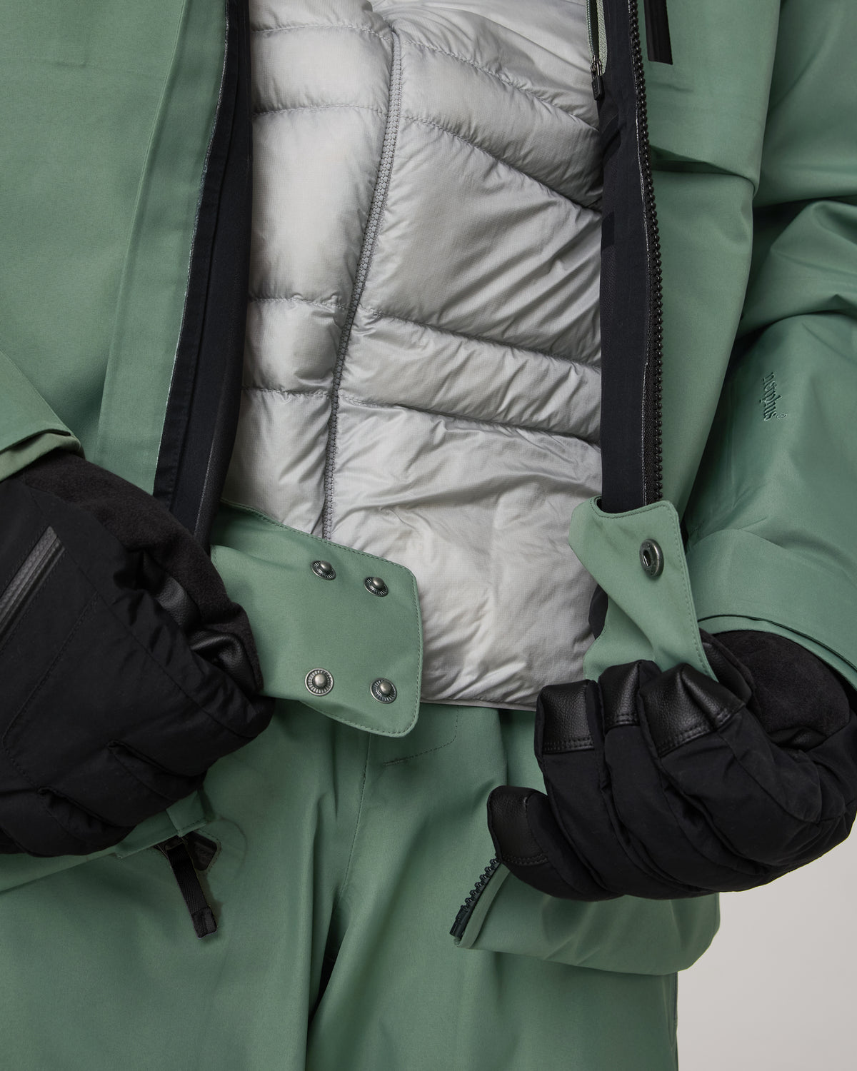 Taika Snow Shell Men's Sea Pine Ski/Board Jacket | Vuori online