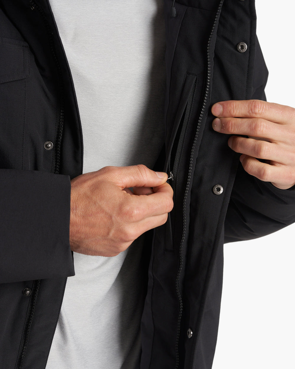 Northmost Insulated Parka Men's Black Down Parka | Vuori onsale