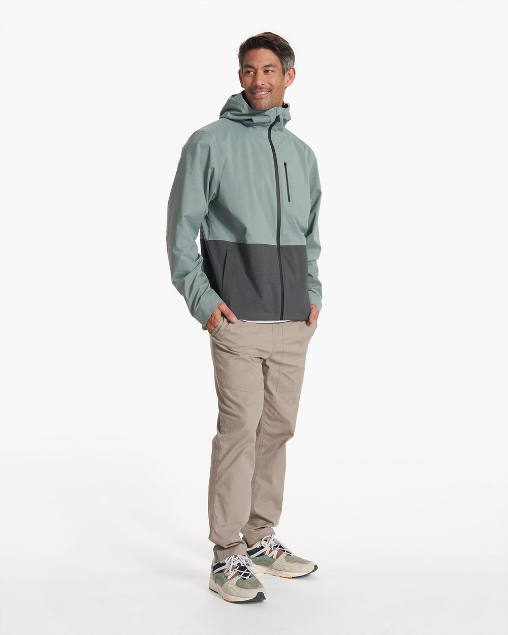 Oahu Rain Jacket Men's Stormy Lightweight Jacket | Vuori outlet