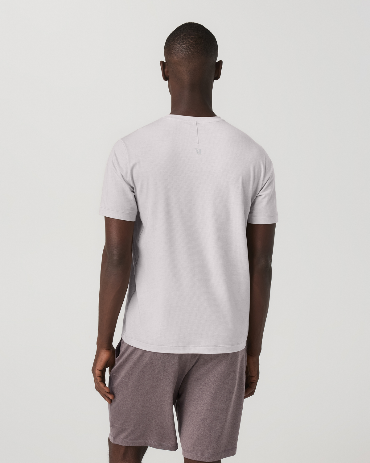 Short Sleeve Everyday Tee Men's Oatmeal Heather Shirt | Vuori online