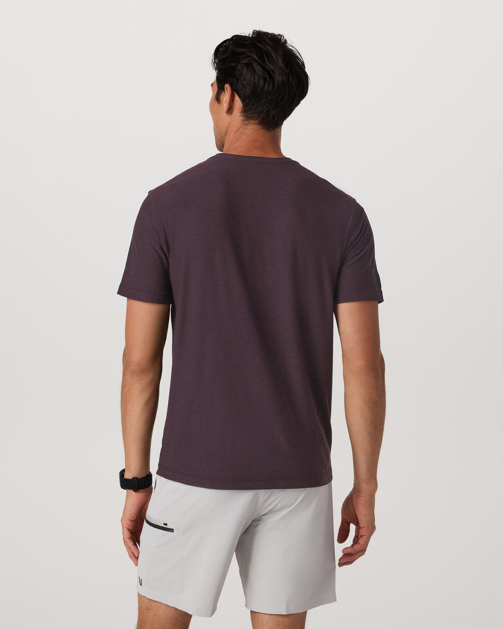 Strato Tech Tee Men's Raisin Heather Performance Shirt | Vuori outlet